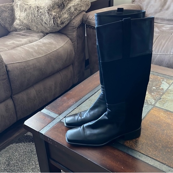 Stuart Weitzman Black Leather Boots - Picture 1 of 2